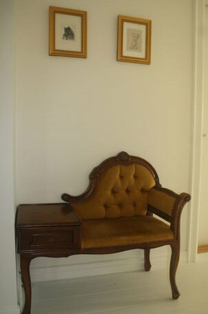 Alvaret Hotel & Hostel - Photo4