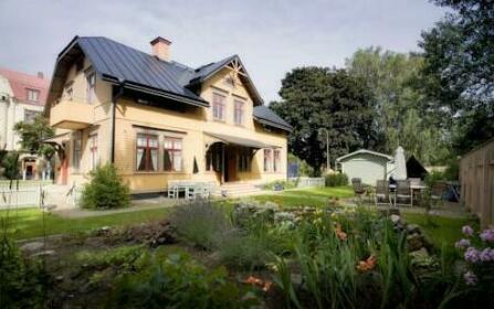 Vastra Station Hotell Bed & Breakfast