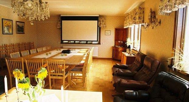 STF Villa Lowar B&B - Photo2