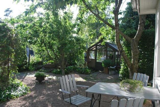 Lilla Gronas Tradgards B&B - Photo2