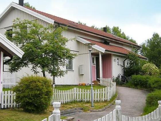  Photo 4