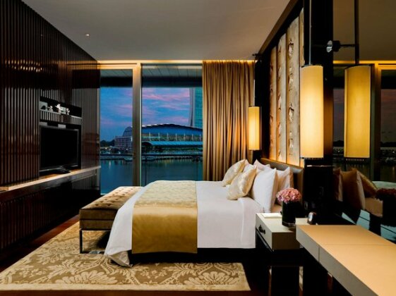 The Fullerton Bay Hotel Singapore - Photo4