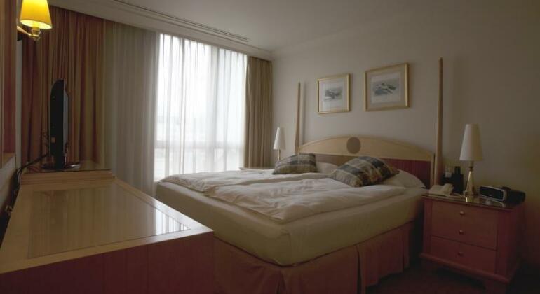 Winsland Serviced Suites by Lanson Place - Photo3
