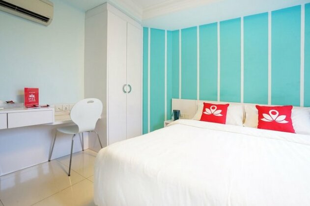 ZEN Rooms Bukit Merah - Photo2