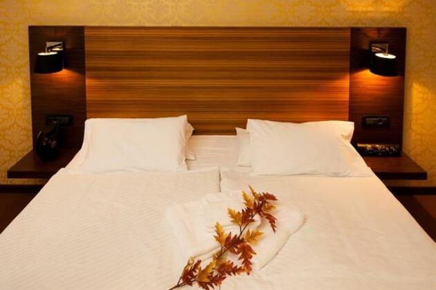 Gold Club Hotel & Casino - Photo2