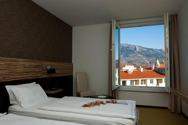 Gold Club Hotel & Casino - Photo5