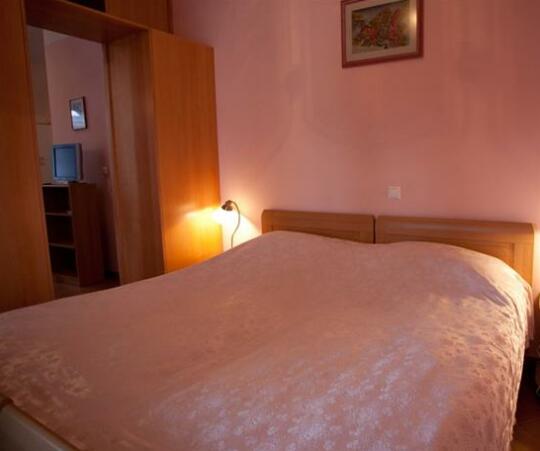 Apartments & Rooms Vila Ana - Photo3