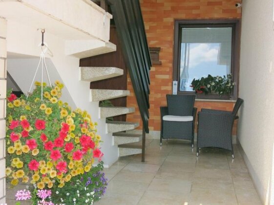 Guest House Golja - Photo2