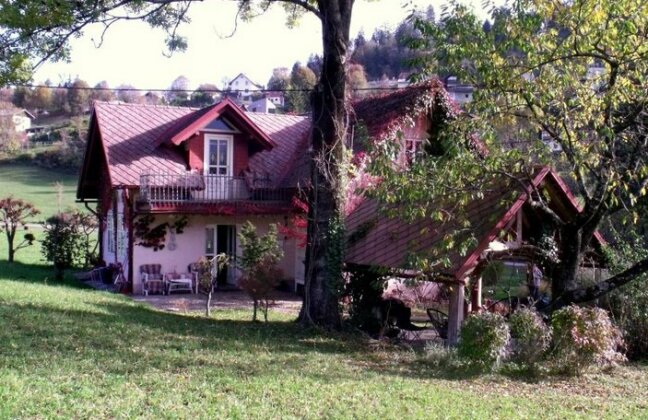 Homestay Vito by Lake