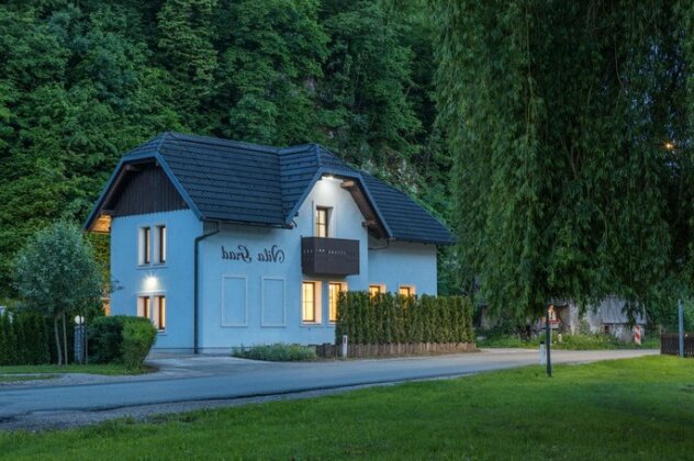 Vila Grad Bled - entire house