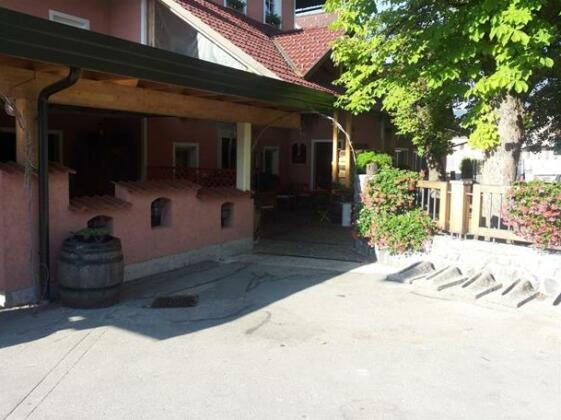 Guesthouse Pri Zupanu - Photo2