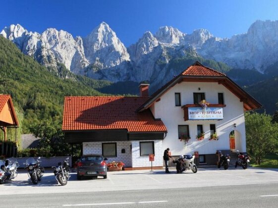 Apartments and Rooms Jozica - Photo2