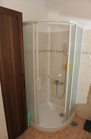 Apartma Oma - Photo2