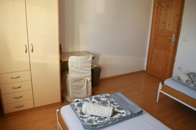 Apartment & Rooms Busija - Photo5