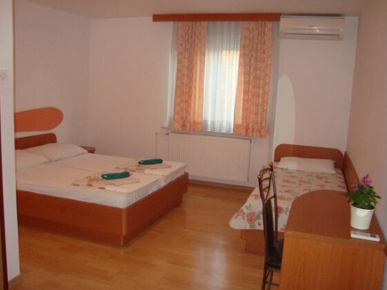 Guesthouse Koprivec - Photo3