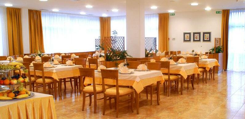 Maribor INN Hotel - Photo3