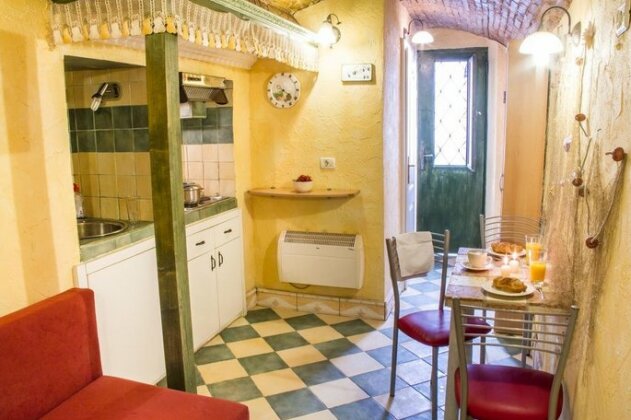 Cosy Little Love Nest in Piran - Photo5