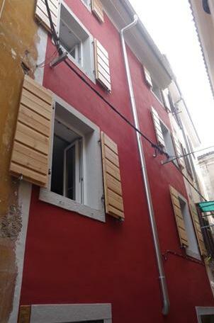 Hostel Pirano