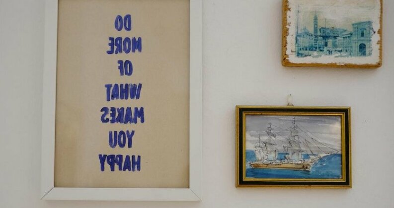 House No 1 - Photo3
