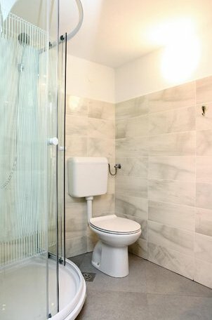 Bright Studio Apartment KS3 - Photo5