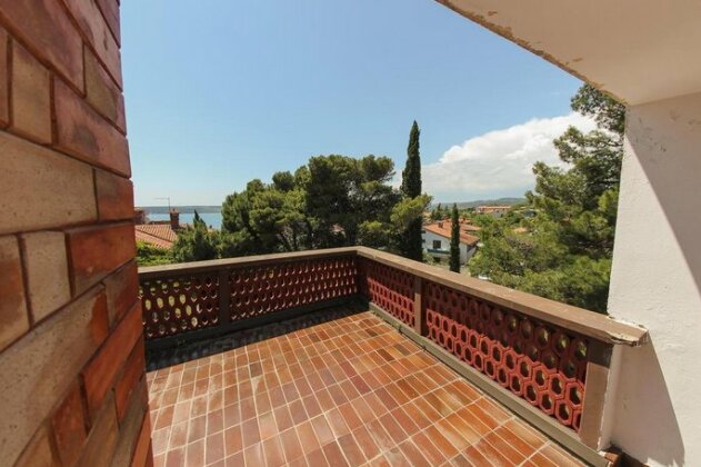 The Trumpet and Cloud Hostel - Photo2