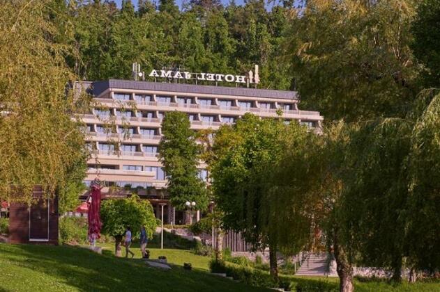 Postojna Cave Hotel Jama