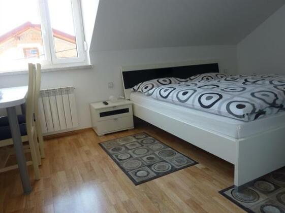 Rooms & Apartment Mira G - Photo3