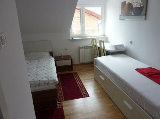 Rooms & Apartment Mira G - Photo4