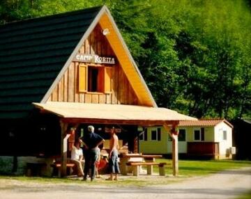 Adrenaline-Check Open Air Hostel Soca