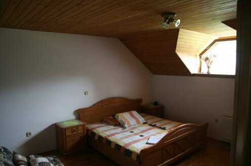 Guest House Kveder - Photo4