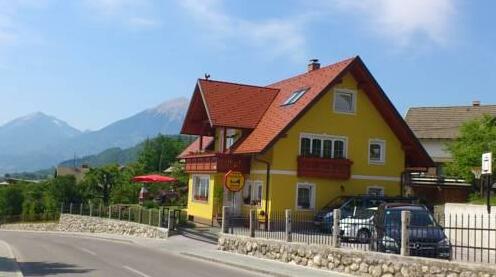 Apartments and Rooms With View on Bled - Photo2