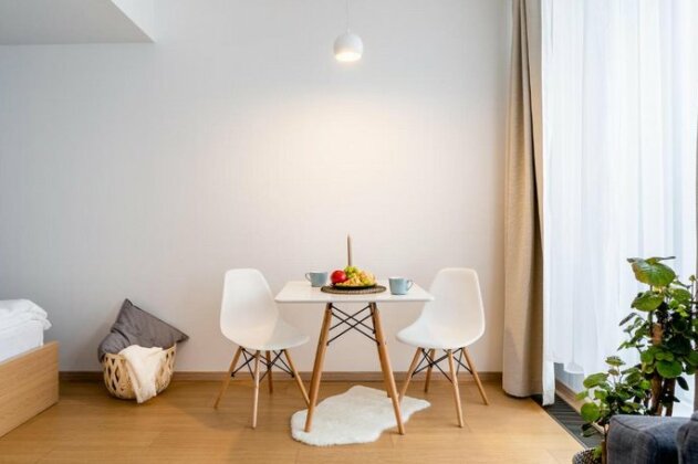NEW Panorama City Apartments by Ambiente - Photo4