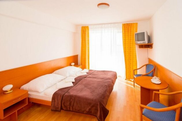 Hotel Eurobus - Photo4