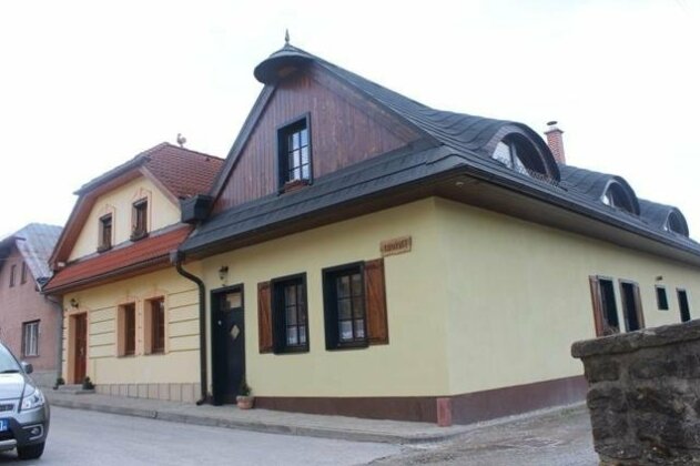 Privat pri Hradbach