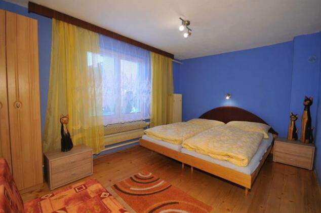 Privat Lujza - Photo3