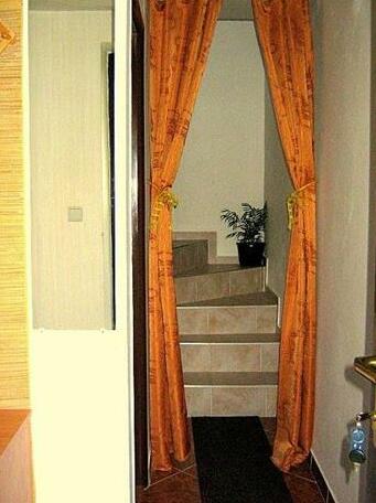 Privat Mima - Photo4