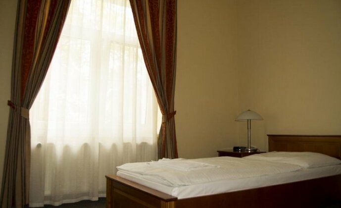 Hotel Grand Nove Zamky - Photo4