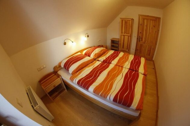 Guest House Privat Pod Lesom - Photo3
