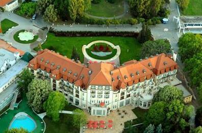 Health Spa Resort Hotel Thermia Palace - Photo2