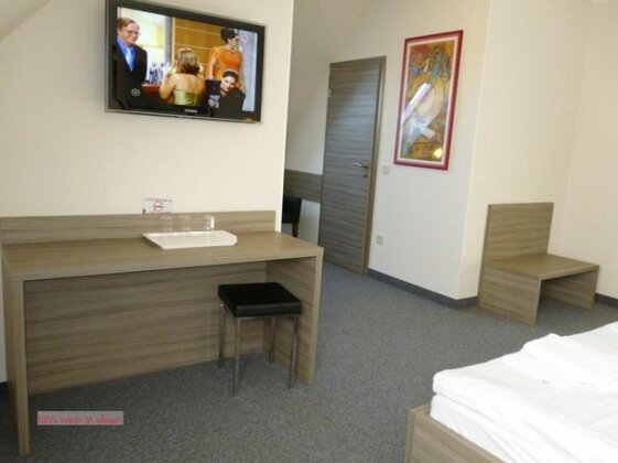 Samorin rooms - Photo5