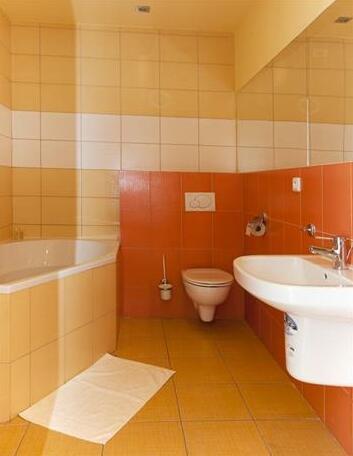 Hotel Spolcentrum - Photo2