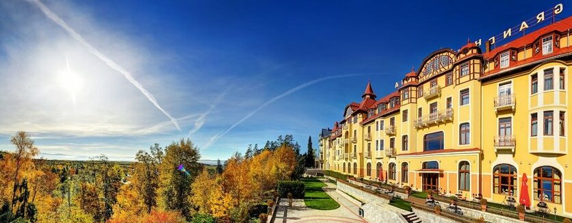 Grand Hotel Praha Tatranska Lomnica - Photo2
