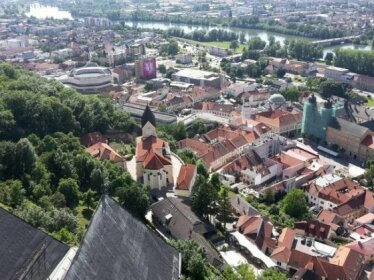 Penzion na letisku - areal SKY PARK