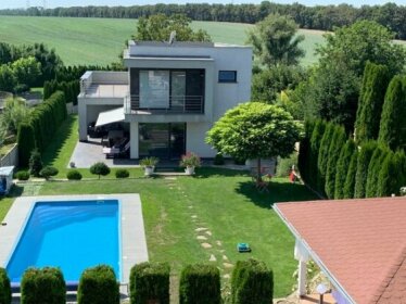 Villa Amelie con piscina