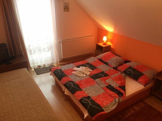 Privat Greta - Photo3
