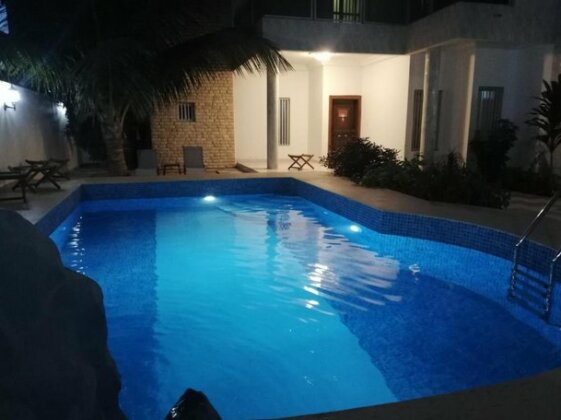 Photo 3