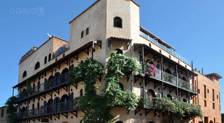 Hotel Le Djoloff
