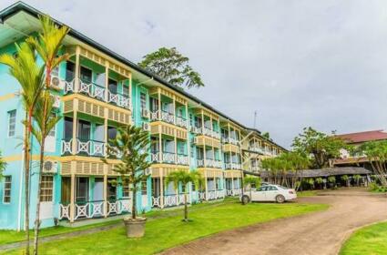 Eco Resort Inn