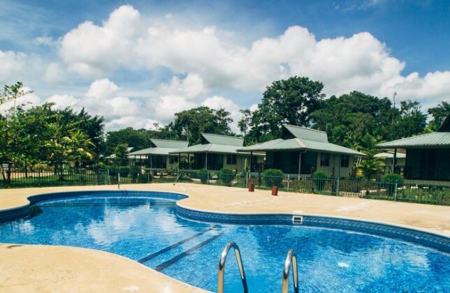 Overbridge River Resort - Photo3