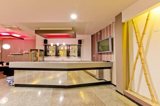 Queens Hotel Paramaribo - Photo3